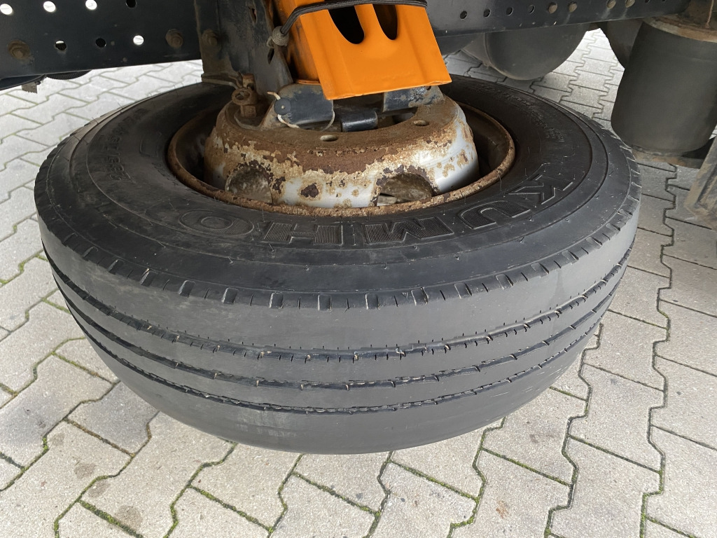 MAN TGL 8.210 4x2 BL - شاحنات مسطحة: صور 3 MAN TGL 8.210 4x2 BL - شاحنات مسطحة: صور 3