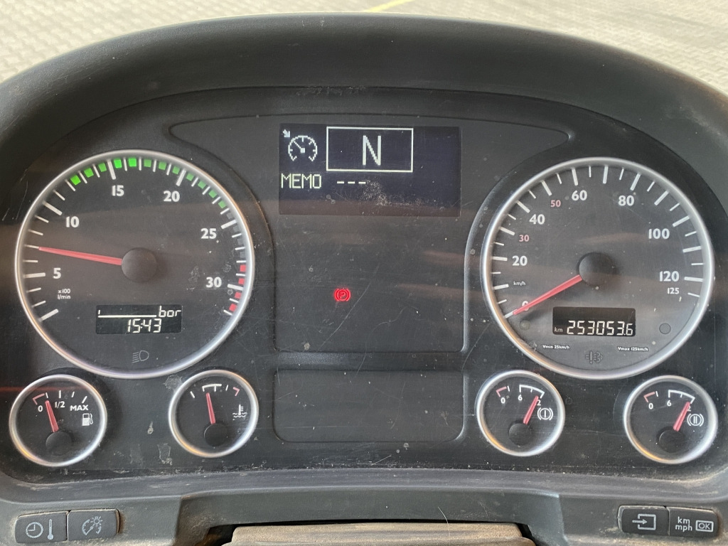 MAN TGL 8.210 4x2 BL - شاحنات مسطحة: صور 5 MAN TGL 8.210 4x2 BL - شاحنات مسطحة: صور 5