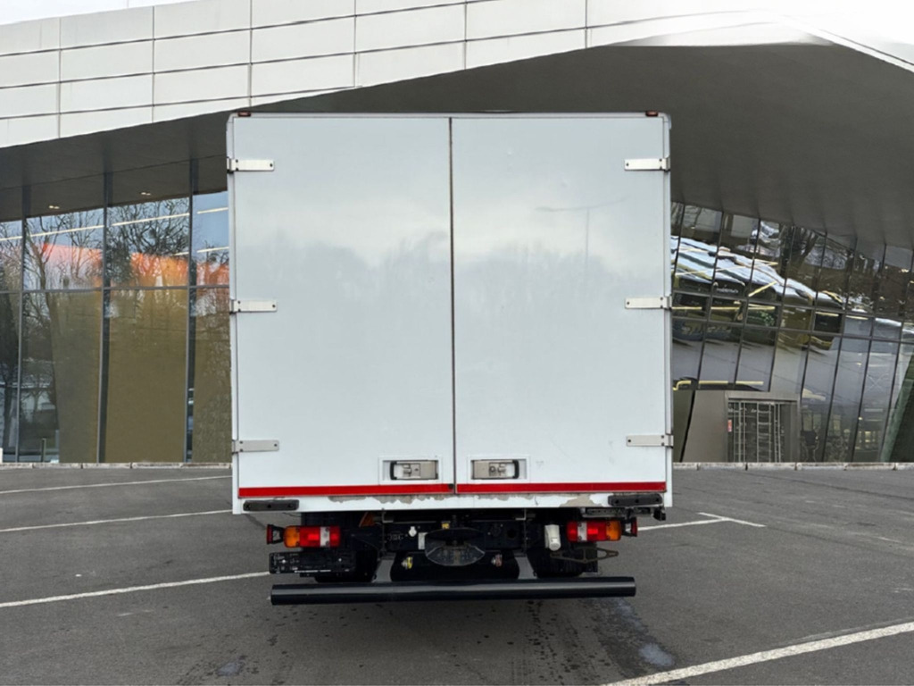 MAN TGL 8.220 4x2 BL - بصندوق مغلق شاحنة: صور 4 MAN TGL 8.220 4x2 BL - بصندوق مغلق شاحنة: صور 4