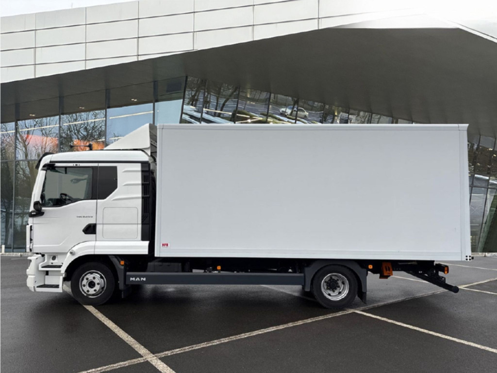 MAN TGL 8.220 4x2 BL - بصندوق مغلق شاحنة: صور 2 MAN TGL 8.220 4x2 BL - بصندوق مغلق شاحنة: صور 2