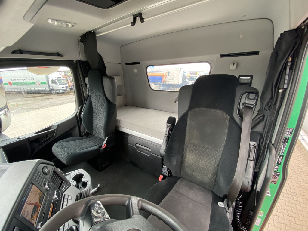 شاحنة جرار Mercedes-Benz 2663 LS Arocs 6x4: صور 13