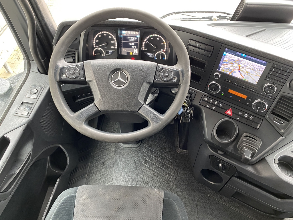 شاحنة جرار Mercedes-Benz 2663 LS Arocs 6x4: صور 16