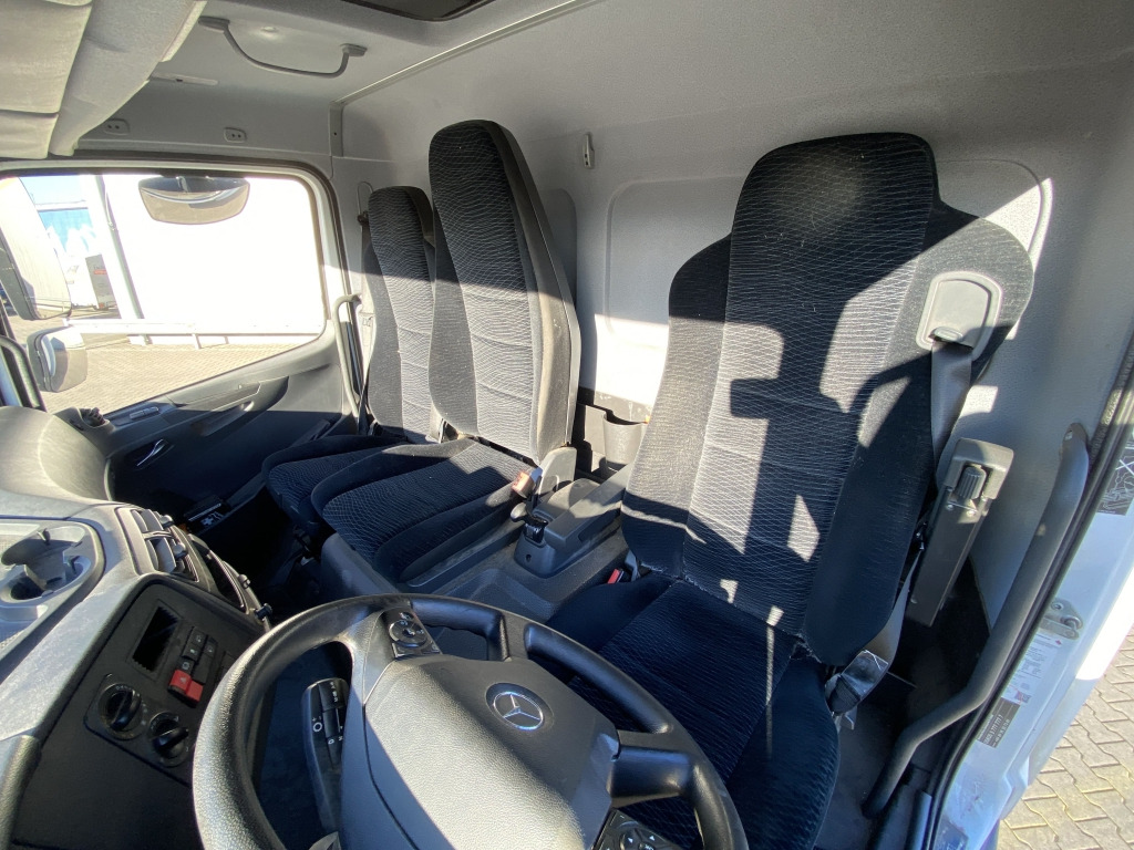 Mercedes-Benz 818 L Atego / BÄR-LBW - بصندوق مغلق شاحنة: صور 5 Mercedes-Benz 818 L Atego / BÄR-LBW - بصندوق مغلق شاحنة: صور 5