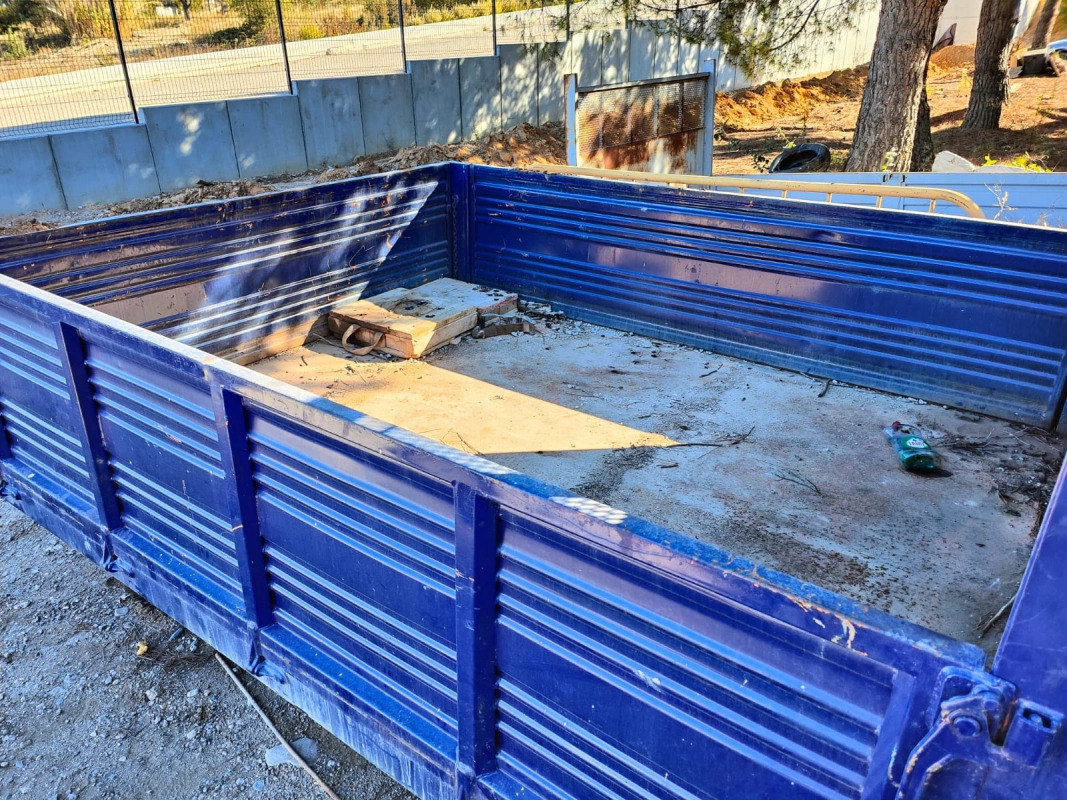 Caja quita y pon 3000x2500x800 MM - جسم الشاحنة المسطحة: صور 1 Caja quita y pon 3000x2500x800 MM - جسم الشاحنة المسطحة: صور 1