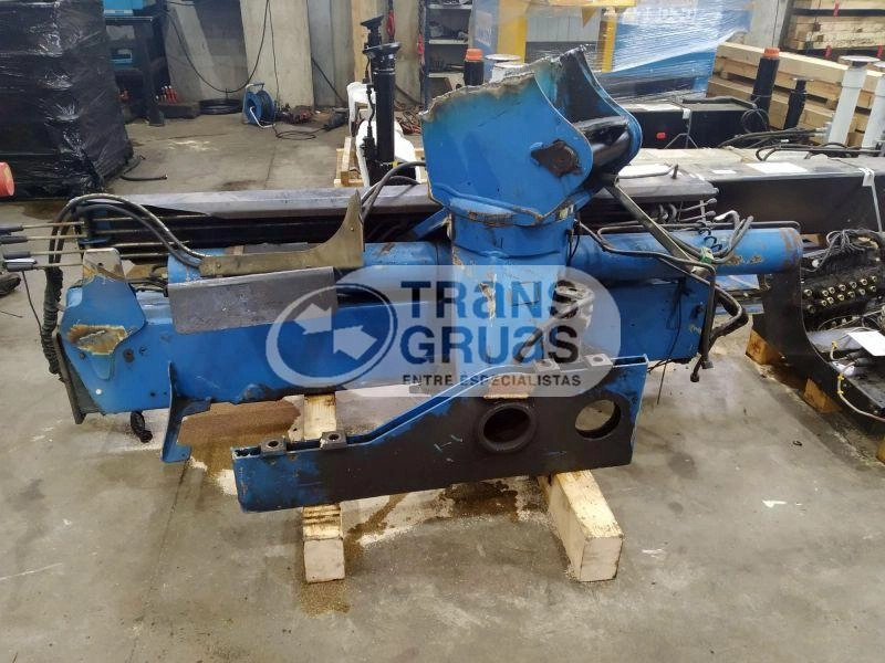 Grúa PK 17000 solo para recambios - الحمالات الخطافية: صور 1 Grúa PK 17000 solo para recambios - الحمالات الخطافية: صور 1