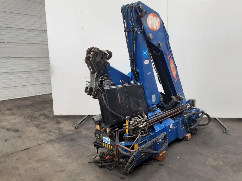 Grúa PM 15523 - ونش كرين - شاحنة: صور 5 Grúa PM 15523 - ونش كرين - شاحنة: صور 5