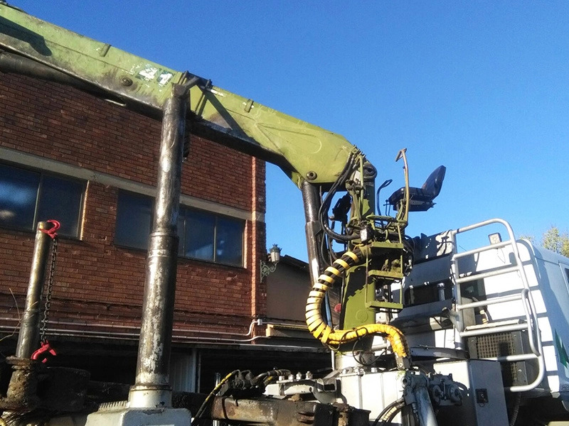 Grúa forestal Loglift F241 - ونش كرين - معدات الغابات: صور 3 Grúa forestal Loglift F241 - ونش كرين - معدات الغابات: صور 3