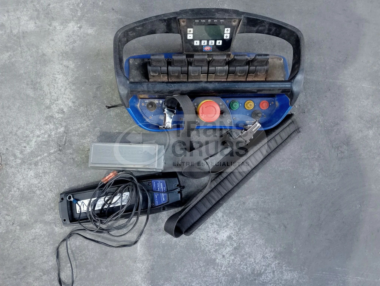 Grúa hidráulica HMF 3220 K5 - ونش كرين: صور 1 Grúa hidráulica HMF 3220 K5 - ونش كرين: صور 1