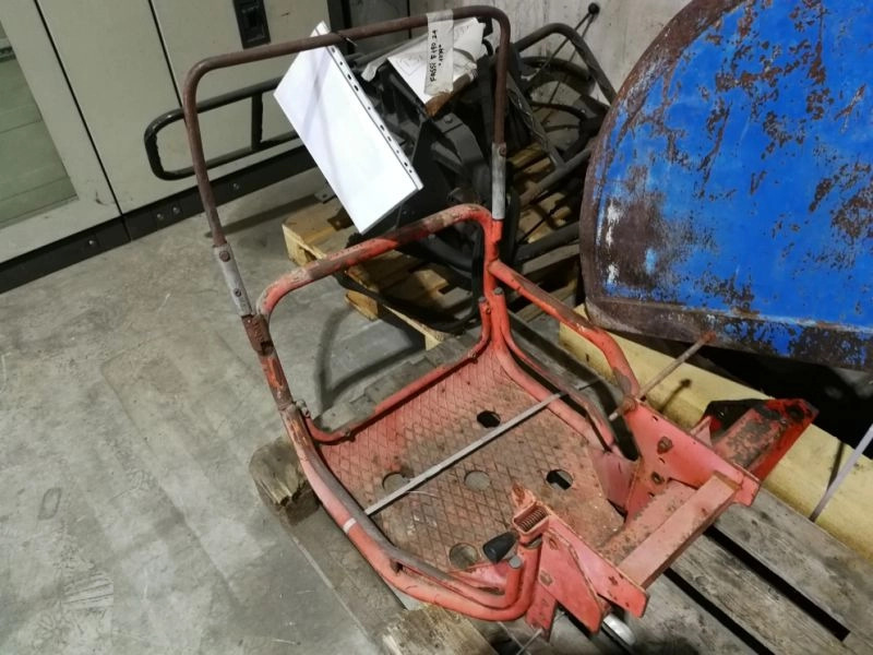 KIT SOPORTE ASIENTO EN COLUMNA FASSI - مقاعد السيارات - الرافعة: صور 3 KIT SOPORTE ASIENTO EN COLUMNA FASSI - مقاعد السيارات - الرافعة: صور 3