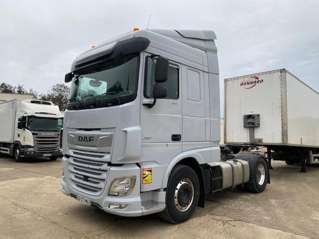DAF XF 530 - شاحنة جرار: صور 3 DAF XF 530 - شاحنة جرار: صور 3