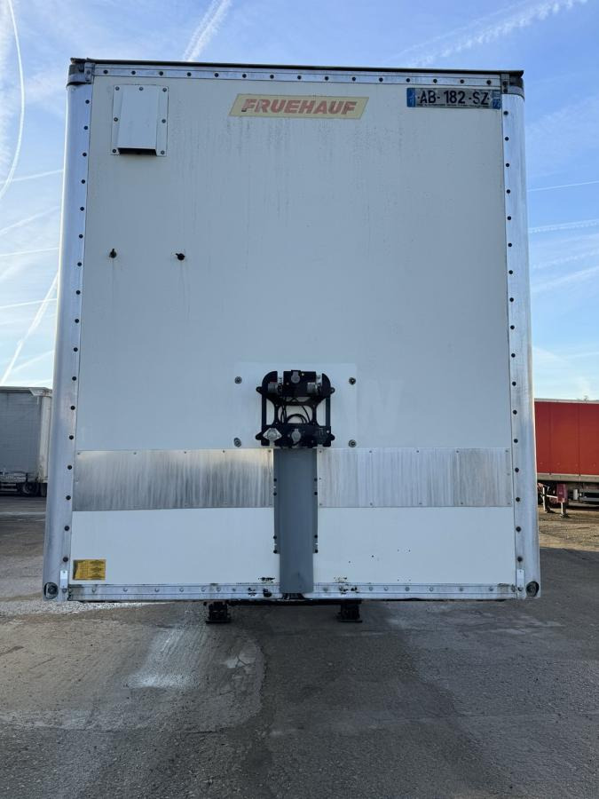 Fruehauf - بصندوق مغلق نصف مقطورة: صور 2 Fruehauf - بصندوق مغلق نصف مقطورة: صور 2