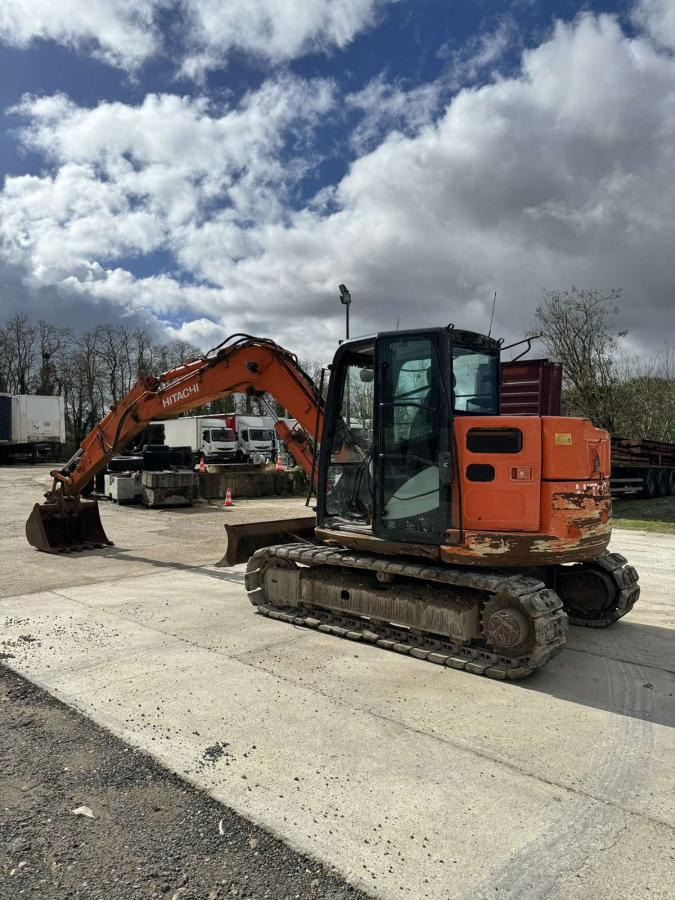 Hitachi ZX85USB-5A - حفارات زحافة: صور 2 Hitachi ZX85USB-5A - حفارات زحافة: صور 2