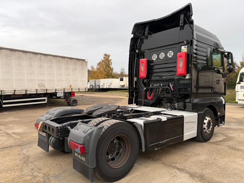 MAN TGX - شاحنة جرار: صور 4 MAN TGX - شاحنة جرار: صور 4