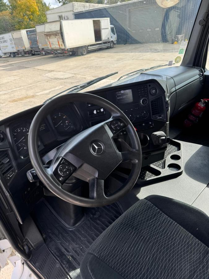 Mercedes Arocs 2045 - شاحنة جرار: صور 4 Mercedes Arocs 2045 - شاحنة جرار: صور 4