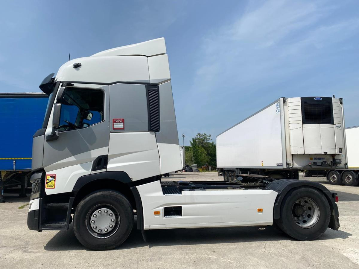 Renault Gamme T 460 - شاحنة جرار: صور 4 Renault Gamme T 460 - شاحنة جرار: صور 4