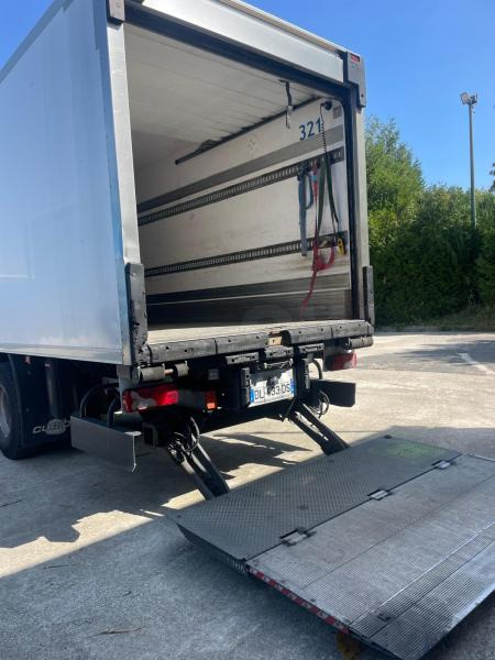 Scania R 320 - مبردة شاحنة: صور 4 Scania R 320 - مبردة شاحنة: صور 4