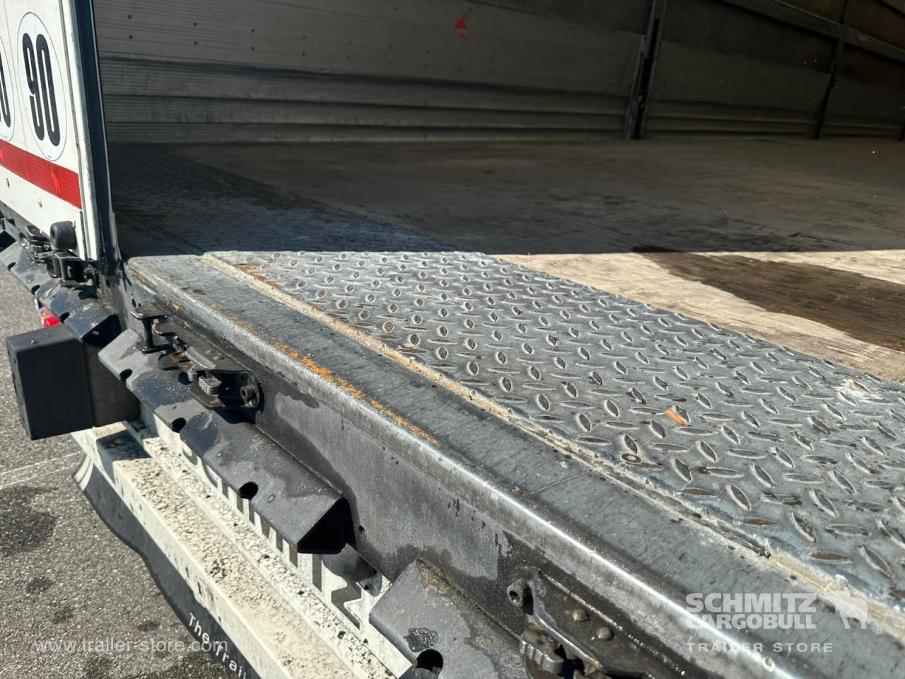 SCHMITZ Curtainsider Dropside - الخيمة نصف مقطورة: صور 5 SCHMITZ Curtainsider Dropside - الخيمة نصف مقطورة: صور 5