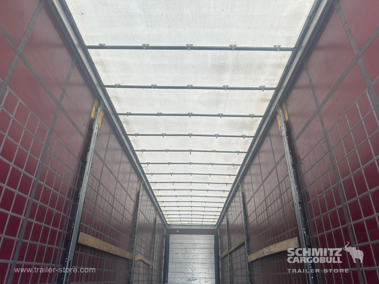 SCHMITZ Curtainsider Standard Taillift - الخيمة نصف مقطورة: صور 5 SCHMITZ Curtainsider Standard Taillift - الخيمة نصف مقطورة: صور 5