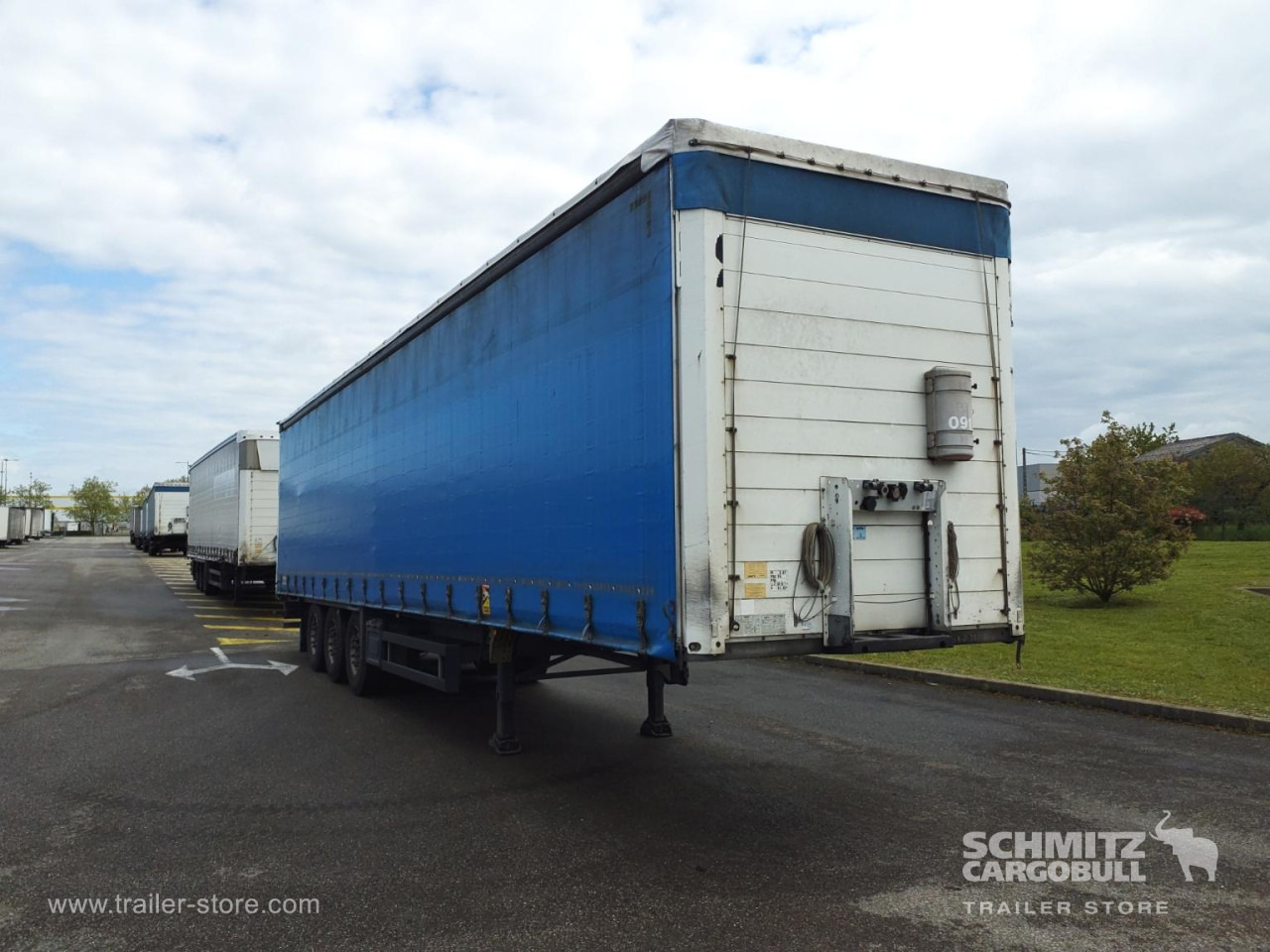 SCHMITZ Curtainsider Standard - الخيمة نصف مقطورة: صور 1 SCHMITZ Curtainsider Standard - الخيمة نصف مقطورة: صور 1