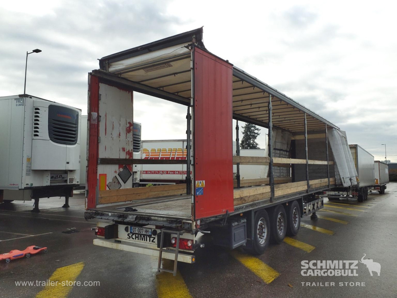 SCHMITZ Curtainsider Standard - الخيمة نصف مقطورة: صور 2 SCHMITZ Curtainsider Standard - الخيمة نصف مقطورة: صور 2
