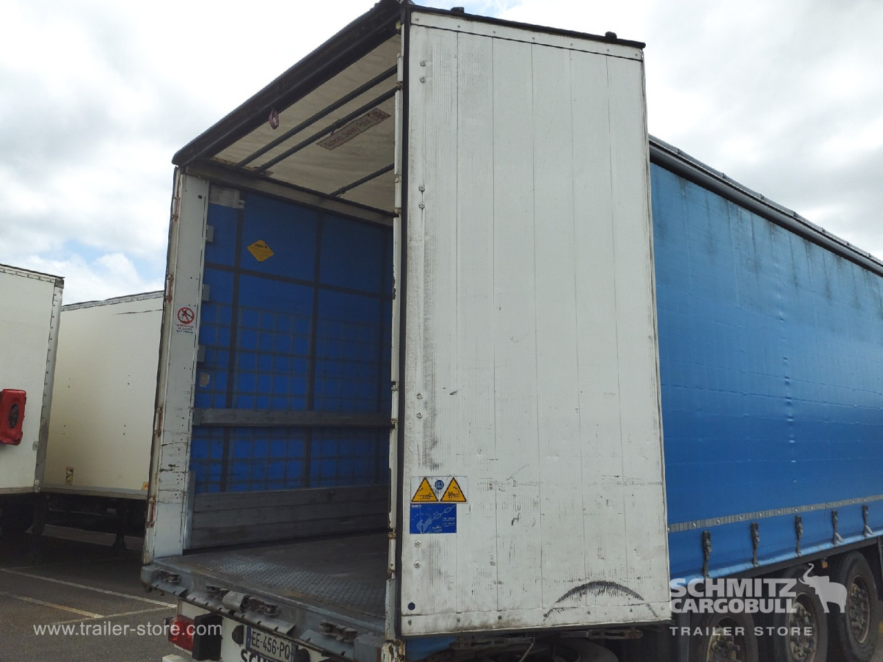 SCHMITZ Curtainsider Standard إيجار SCHMITZ Curtainsider Standard: صور 12