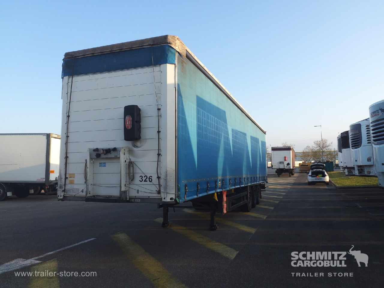 SCHMITZ Curtainsider Standard - الخيمة نصف مقطورة: صور 4 SCHMITZ Curtainsider Standard - الخيمة نصف مقطورة: صور 4