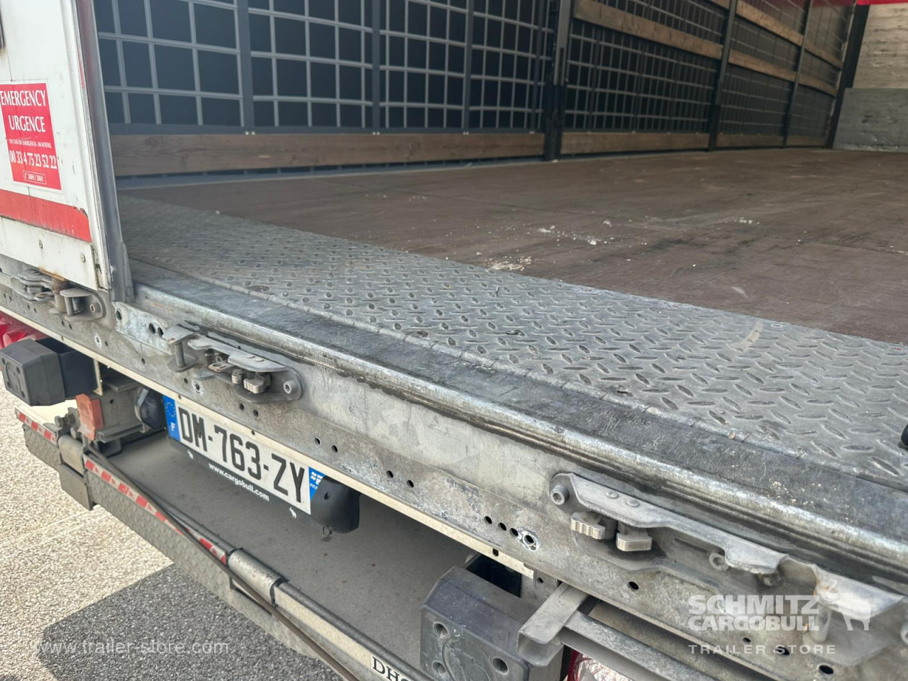 SCHMITZ Curtainsider Standard - الخيمة نصف مقطورة: صور 4 SCHMITZ Curtainsider Standard - الخيمة نصف مقطورة: صور 4