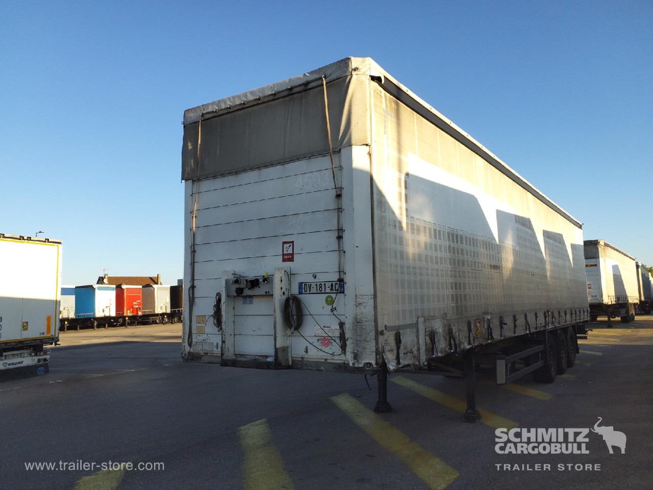 SCHMITZ Curtainsider Standard - الخيمة نصف مقطورة: صور 5 SCHMITZ Curtainsider Standard - الخيمة نصف مقطورة: صور 5