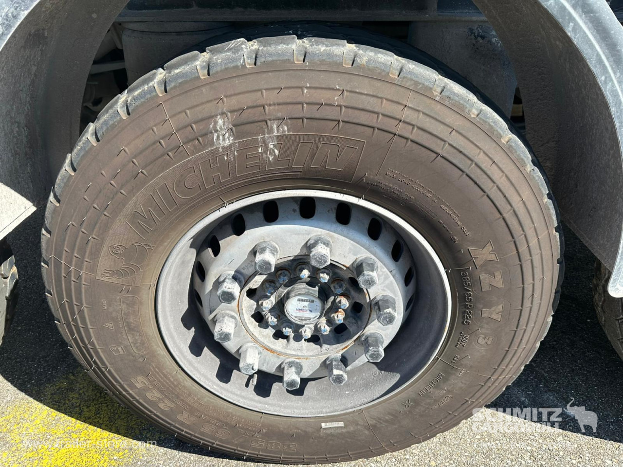SCHMITZ Tipper Alu-square sided body 39m³ - قلابة نصف مقطورة: صور 5 SCHMITZ Tipper Alu-square sided body 39m³ - قلابة نصف مقطورة: صور 5