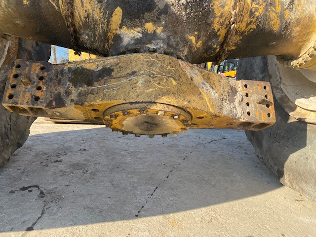 المحور و قطع الغيار - اللودر بعجل CAT 992 C -1V-5943: صور 14 المحور و قطع الغيار - اللودر بعجل CAT 992 C -1V-5943: صور 14