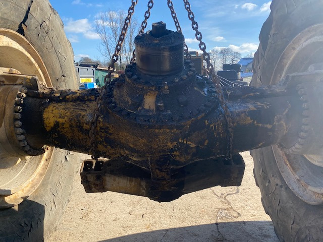 المحور و قطع الغيار - اللودر بعجل CAT 992 C -1V-5943: صور 22 المحور و قطع الغيار - اللودر بعجل CAT 992 C -1V-5943: صور 22