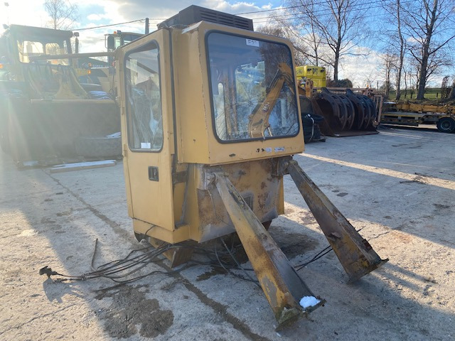 Kabine CAT 992 C - 42X - الكابينة والداخلية - آلات البناء: صور 4 Kabine CAT 992 C - 42X - الكابينة والداخلية - آلات البناء: صور 4