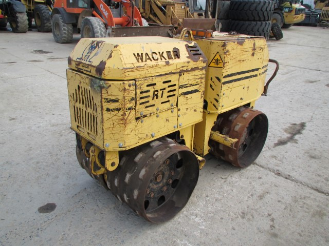 Wacker RT 820 H - مداحل الأسفلت الصغيرة: صور 1 Wacker RT 820 H - مداحل الأسفلت الصغيرة: صور 1