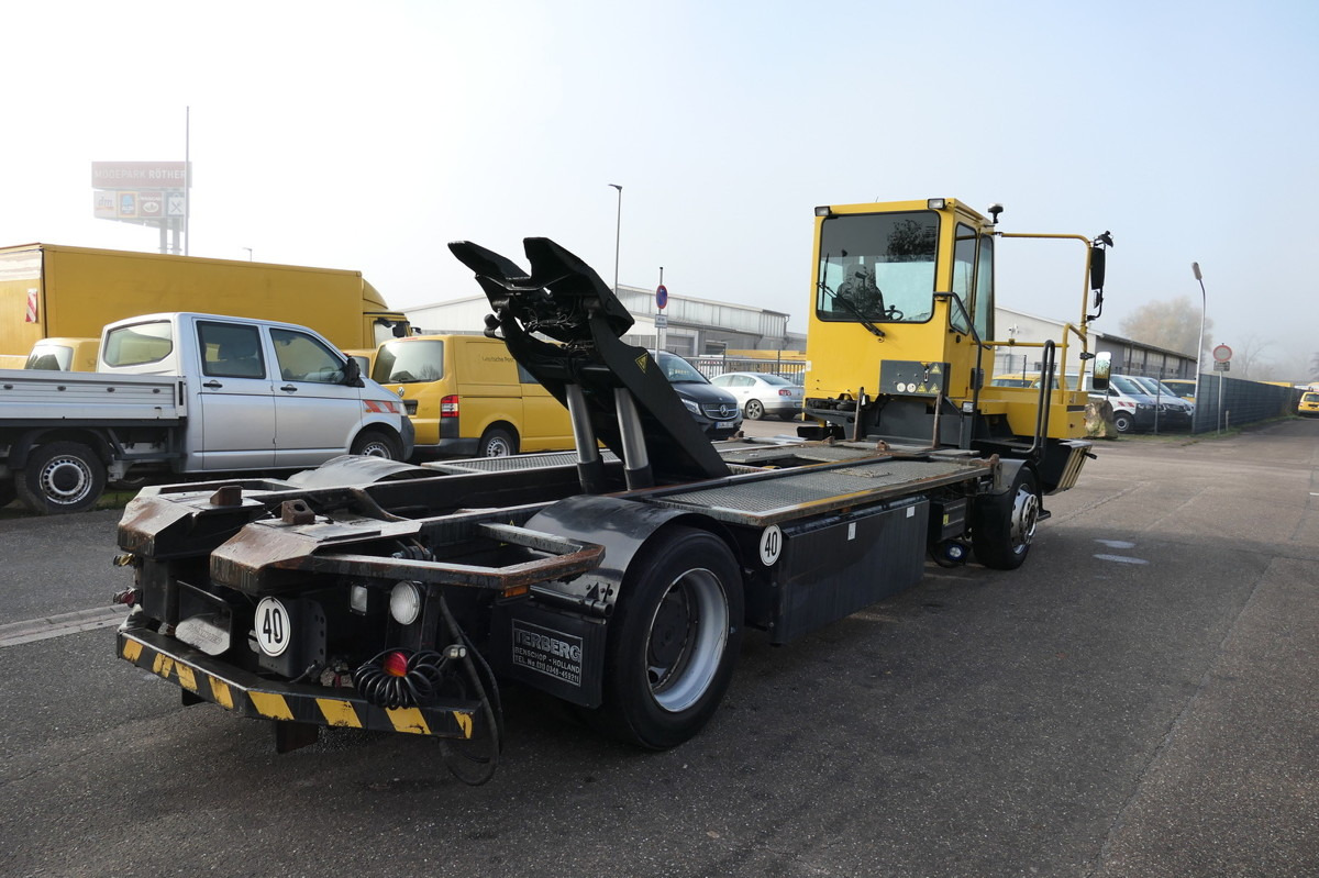 BC 182 Kamag Wiesel WBH 25 Umsetzfahrzeug - شاحنات الحاويات / جسم علوي قابل للتغيير شاحنة: صور 2 BC 182 Kamag Wiesel WBH 25 Umsetzfahrzeug - شاحنات الحاويات / جسم علوي قابل للتغيير شاحنة: صور 2