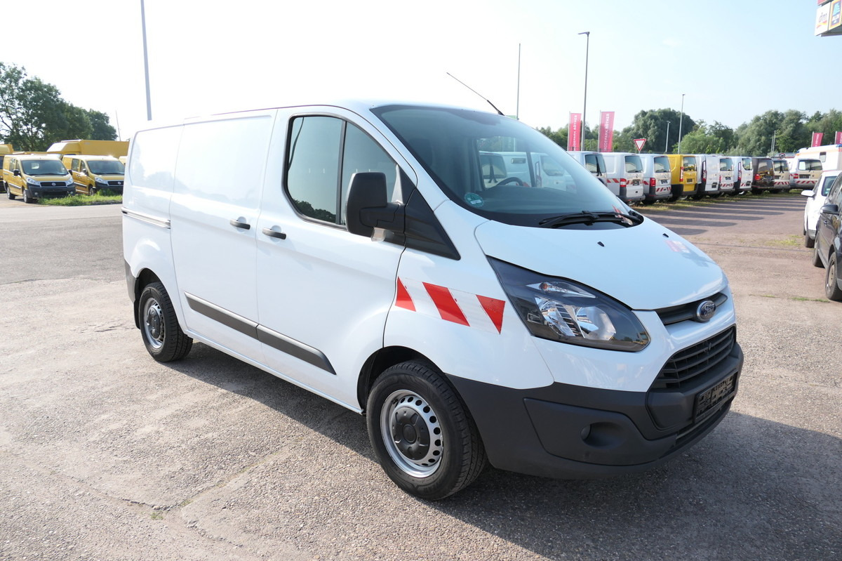 FORD Transit Custom 290 2.0 TDCi KLIMA WERKSTATTEINBA - فان المدمجة: صور 3 FORD Transit Custom 290 2.0 TDCi KLIMA WERKSTATTEINBA - فان المدمجة: صور 3