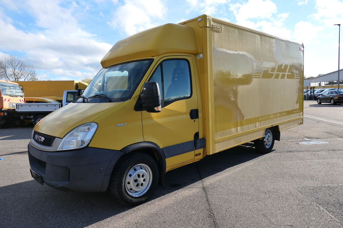IVECO Daily 35 S11 C30C AUTOMATIK KAMERA MAXI Regale D - الشاحنات الصغيرة صندوق مغلق: صور 1 IVECO Daily 35 S11 C30C AUTOMATIK KAMERA MAXI Regale D - الشاحنات الصغيرة صندوق مغلق: صور 1
