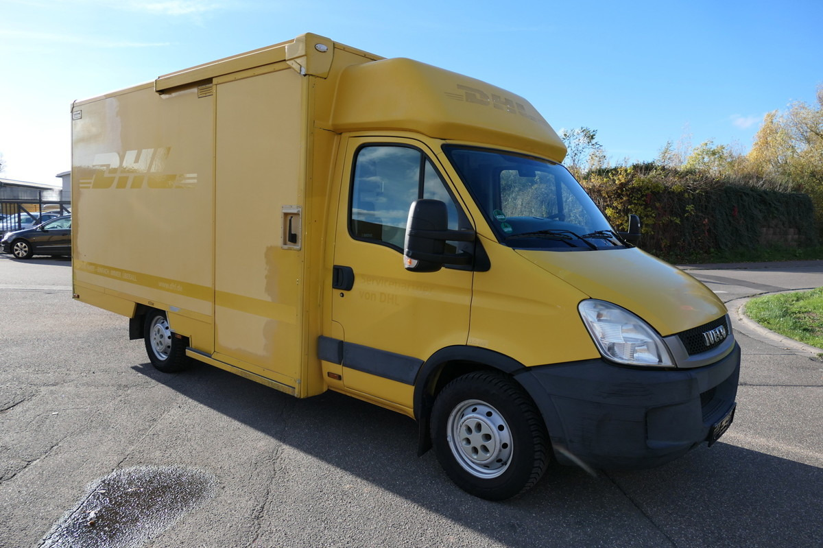 IVECO Daily 35 S11 C30C AUTOMATIK KAMERA MAXI Regale D - الشاحنات الصغيرة صندوق مغلق: صور 2 IVECO Daily 35 S11 C30C AUTOMATIK KAMERA MAXI Regale D - الشاحنات الصغيرة صندوق مغلق: صور 2