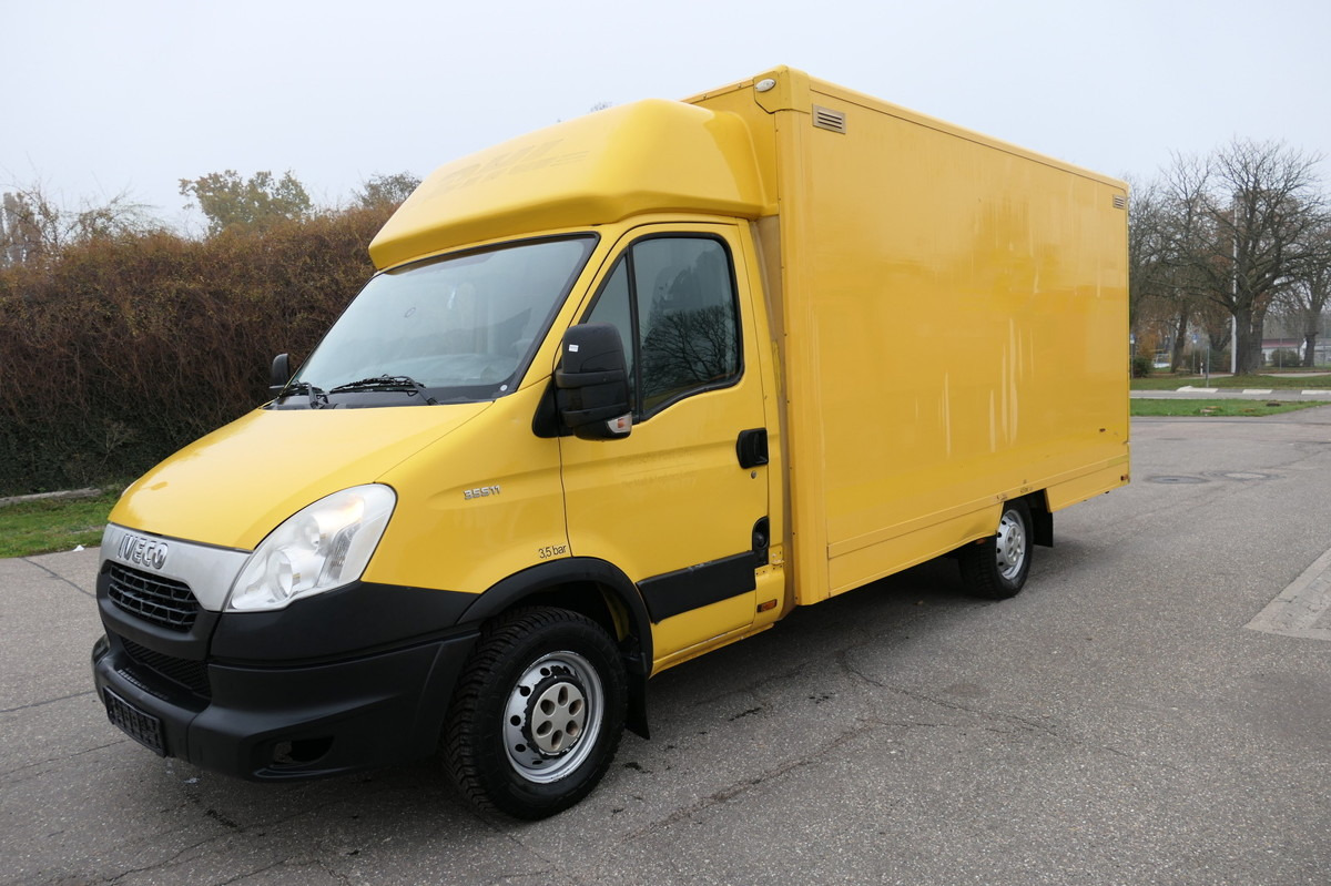 IVECO Daily 35 S11 C30C AUTOMATIK KAMERA Regale LUFT D - الشاحنات الصغيرة صندوق مغلق: صور 1 IVECO Daily 35 S11 C30C AUTOMATIK KAMERA Regale LUFT D - الشاحنات الصغيرة صندوق مغلق: صور 1
