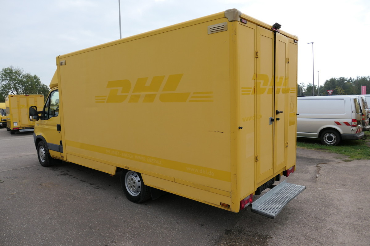 IVECO Daily 35 S11 C30C AUTOMATIK KAMERA Regale LUFT - الشاحنات الصغيرة صندوق مغلق: صور 4 IVECO Daily 35 S11 C30C AUTOMATIK KAMERA Regale LUFT - الشاحنات الصغيرة صندوق مغلق: صور 4