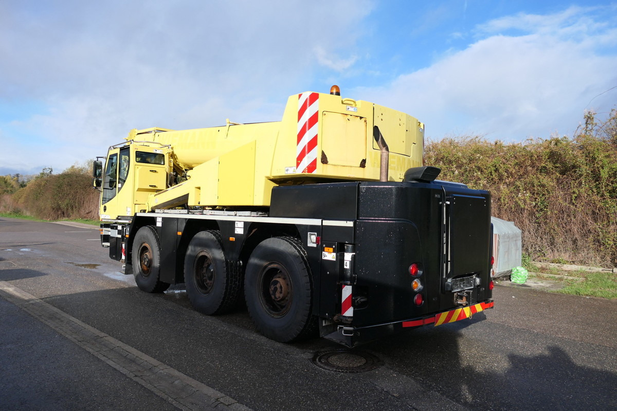 LIEBHERR LTC 1045-3.1 - موبايل كرين: صور 4 LIEBHERR LTC 1045-3.1 - موبايل كرين: صور 4