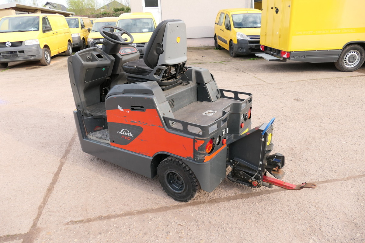 LINDE P 60 Z Schlepper Batterie 22/2019 3-Rad - جرار السحب الكهربائي: صور 5 LINDE P 60 Z Schlepper Batterie 22/2019 3-Rad - جرار السحب الكهربائي: صور 5