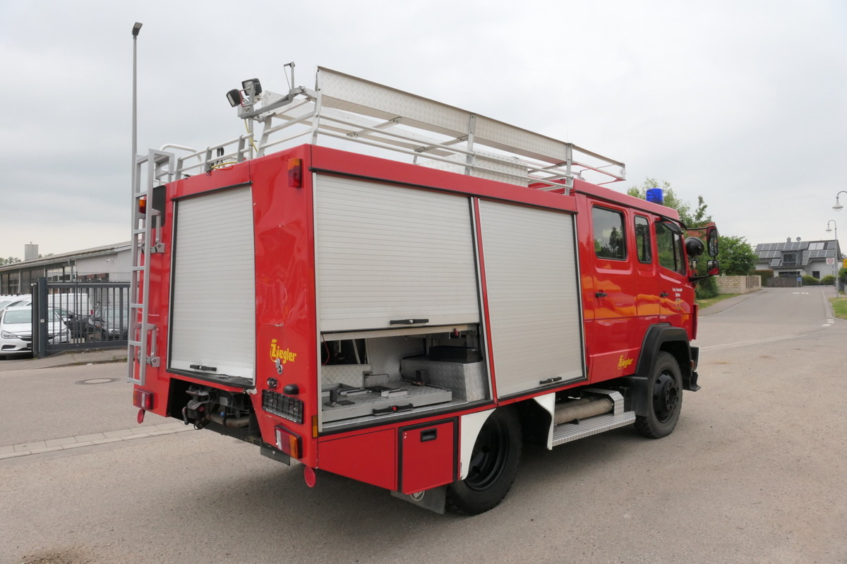 MERCEDES-BENZ 917 AF LF8/6 Feuerwehrfahrzeug - المطافئ: صور 5 MERCEDES-BENZ 917 AF LF8/6 Feuerwehrfahrzeug - المطافئ: صور 5