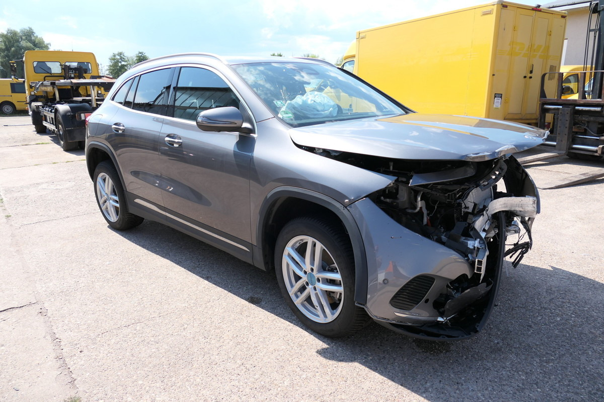 MERCEDES-BENZ EQA 250 + Progressive Klima AHK - سيارة دفع رباعي: صور 1 MERCEDES-BENZ EQA 250 + Progressive Klima AHK - سيارة دفع رباعي: صور 1
