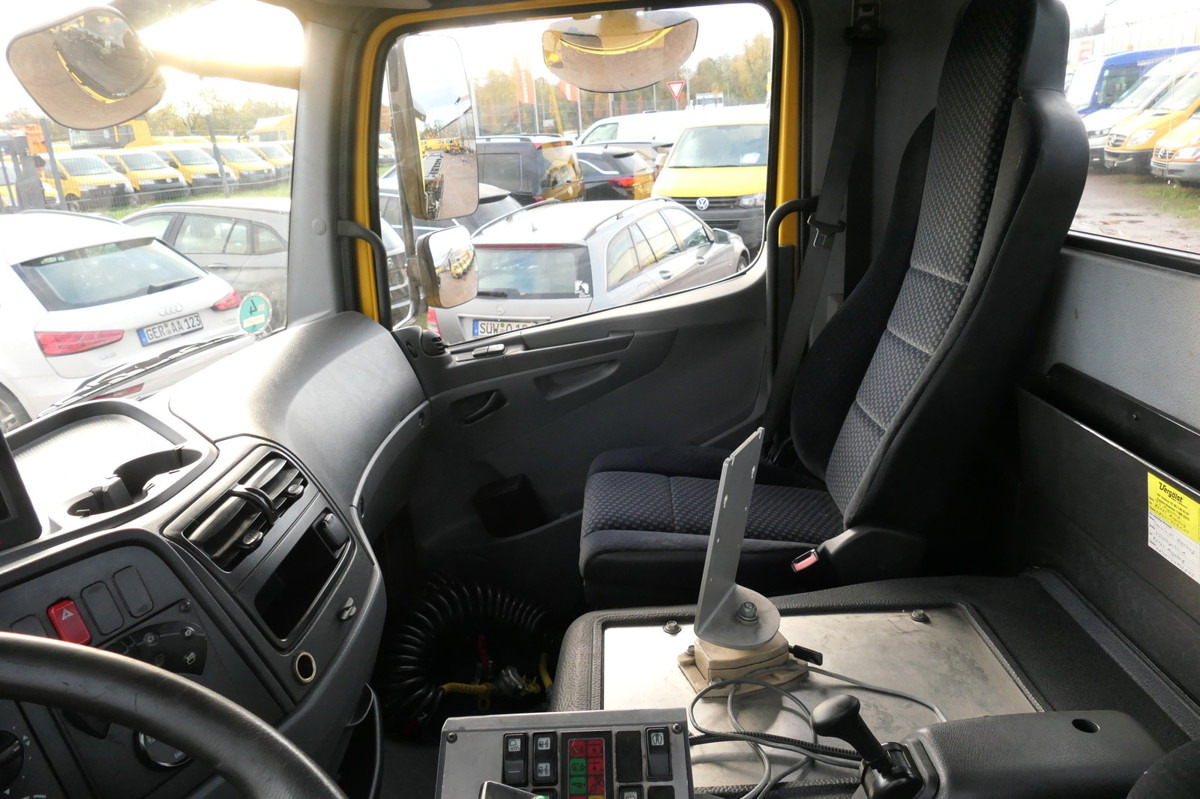 شاحنات الحاويات / جسم علوي قابل للتغيير شاحنة MERCEDES-BENZ KAMAG WBH 25 Wiesel Terberg Umsetzfahrz. Sattelk: صور 13