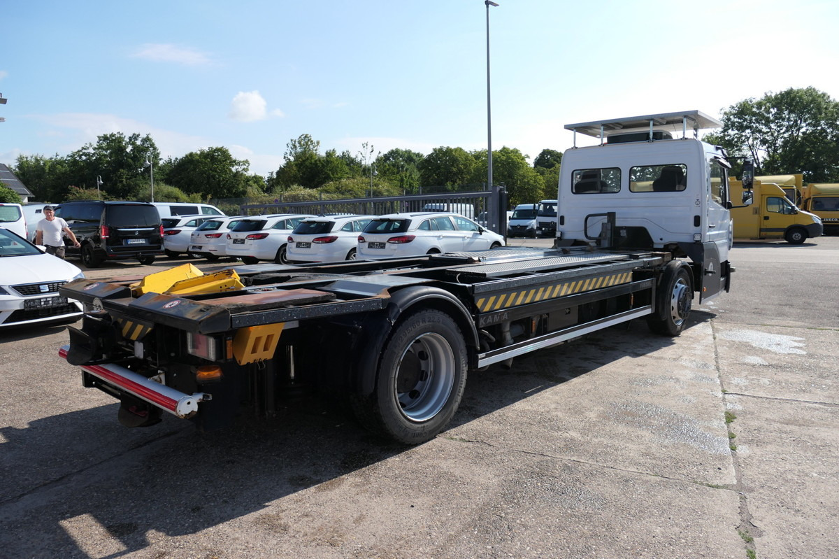 MERCEDES-BENZ Kamag Wiesel WBH 25 Wiesel Umsetzfahrzeug - شاحنات الحاويات / جسم علوي قابل للتغيير شاحنة: صور 4 MERCEDES-BENZ Kamag Wiesel WBH 25 Wiesel Umsetzfahrzeug - شاحنات الحاويات / جسم علوي قابل للتغيير شاحنة: صور 4