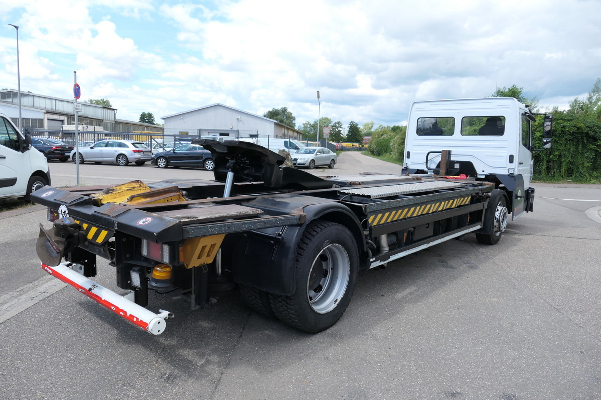 MERCEDES-BENZ Kamag Wiesel WBH 25 Wiesel Umsetzfahrzeug - شاحنات الحاويات / جسم علوي قابل للتغيير شاحنة: صور 4 MERCEDES-BENZ Kamag Wiesel WBH 25 Wiesel Umsetzfahrzeug - شاحنات الحاويات / جسم علوي قابل للتغيير شاحنة: صور 4