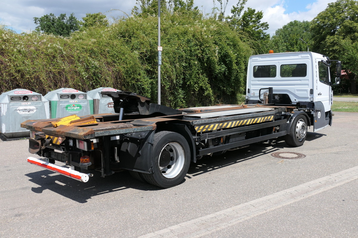 MERCEDES-BENZ Kamag Wiesel WBH 25 Wiesel Umsetzfahrzeug - شاحنات الحاويات / جسم علوي قابل للتغيير شاحنة: صور 5 MERCEDES-BENZ Kamag Wiesel WBH 25 Wiesel Umsetzfahrzeug - شاحنات الحاويات / جسم علوي قابل للتغيير شاحنة: صور 5