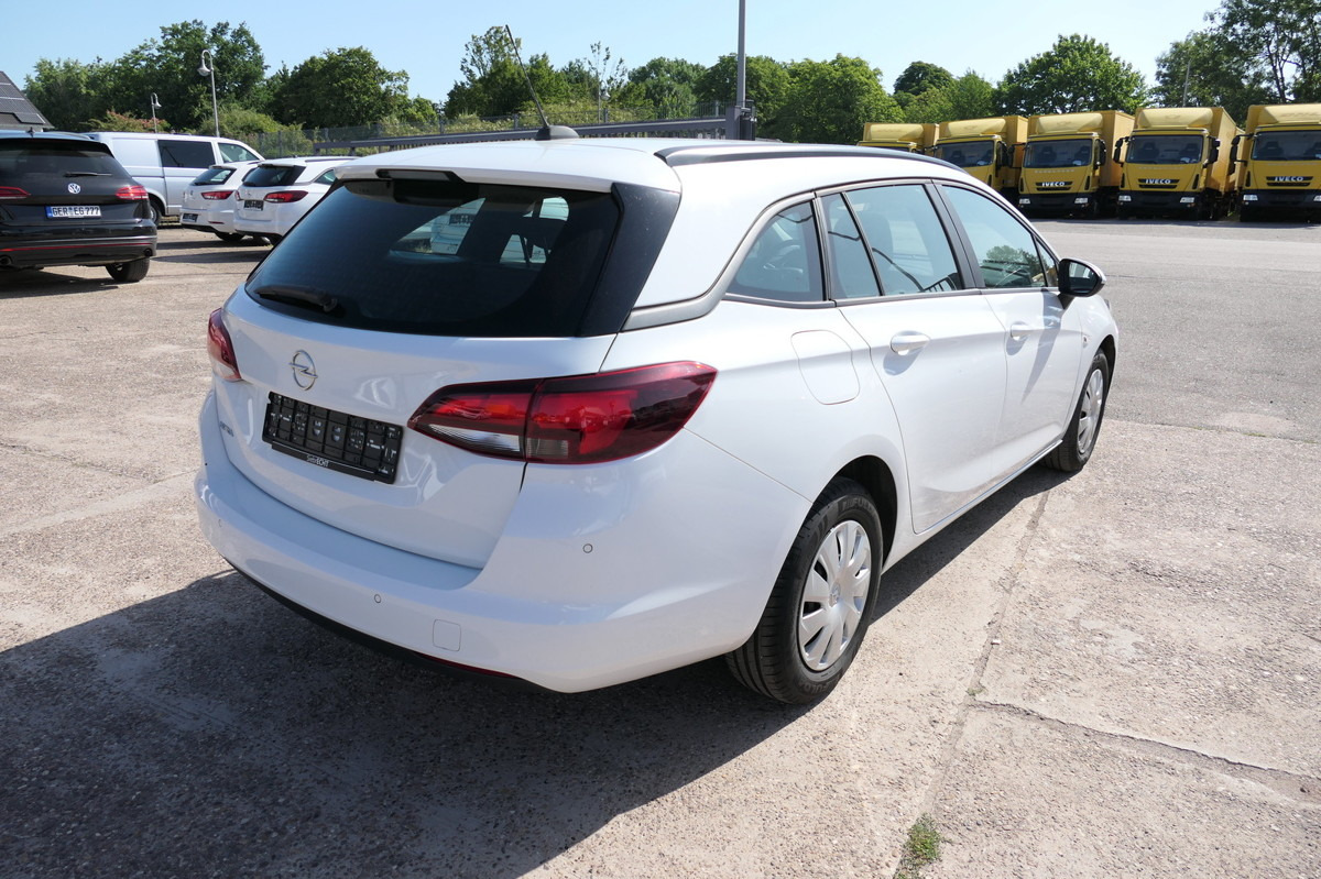 OPEL Astra Sports Tourer 1.5 CDTI KLIMA - سيارة: صور 4 OPEL Astra Sports Tourer 1.5 CDTI KLIMA - سيارة: صور 4
