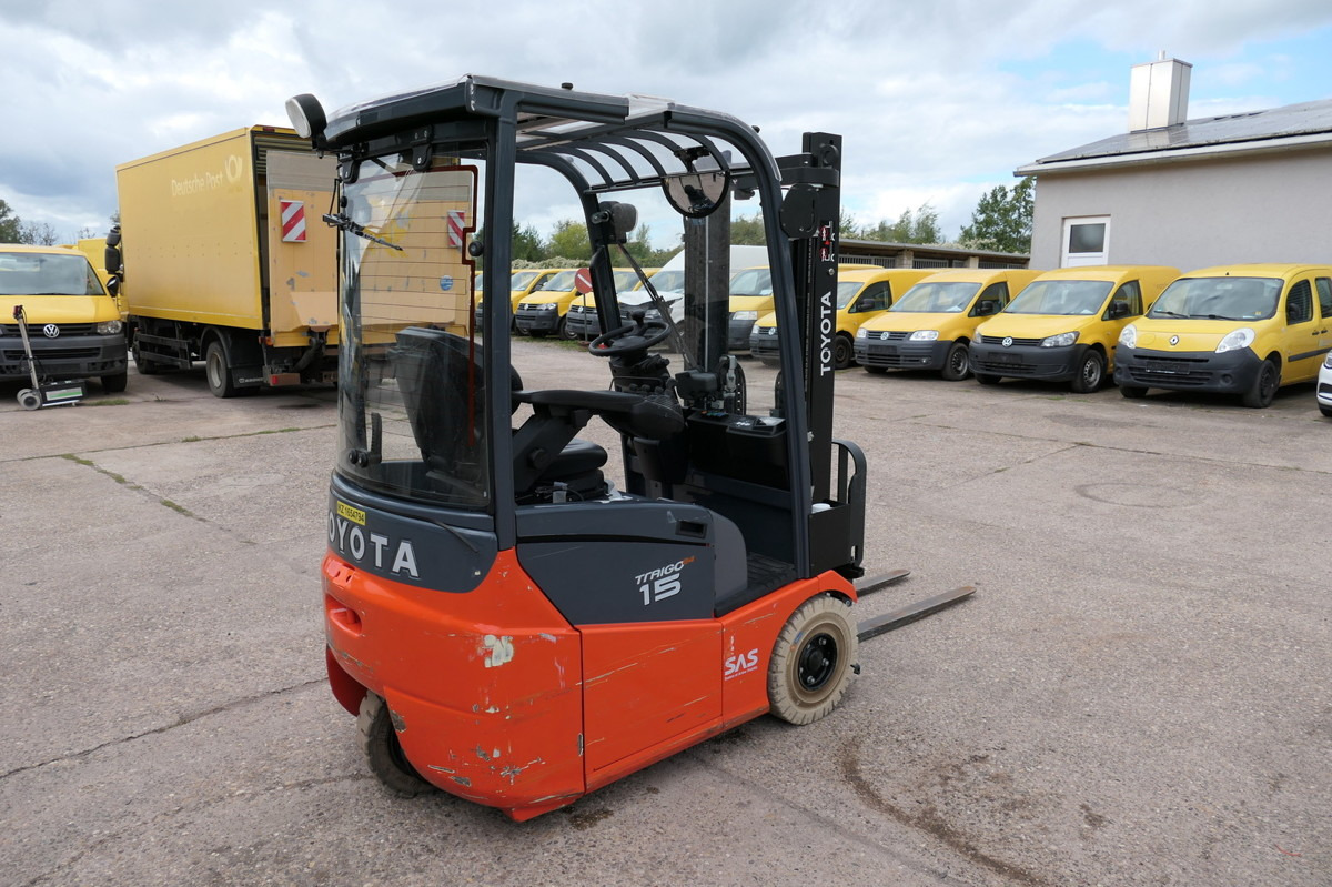 TOYOTA 7 FBEST 15 - رافعة شوكية كهربائية: صور 3 TOYOTA 7 FBEST 15 - رافعة شوكية كهربائية: صور 3