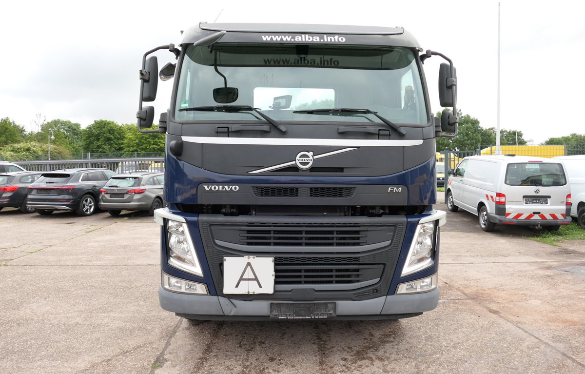 VOLVO FM 370 6x2 Meiller Lenkachse KLIMA AHK - قلابات: صور 4 VOLVO FM 370 6x2 Meiller Lenkachse KLIMA AHK - قلابات: صور 4